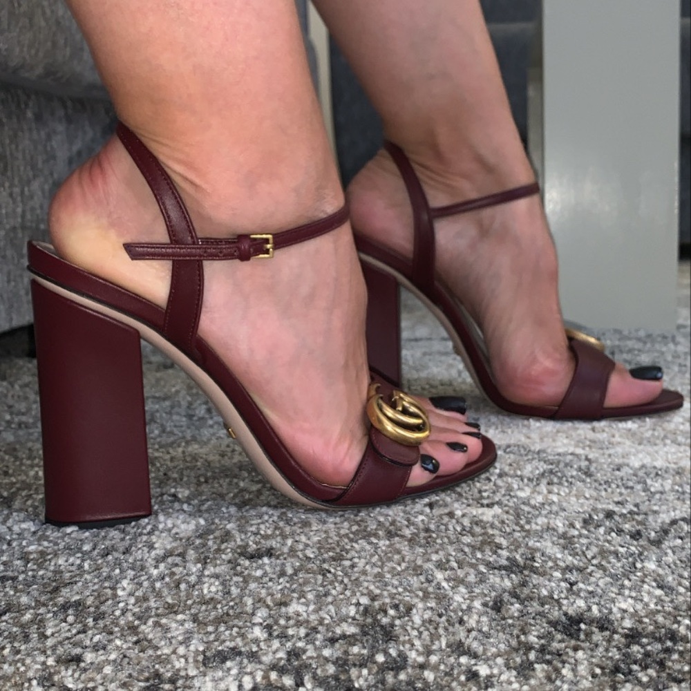 Gucci sandals with Double G